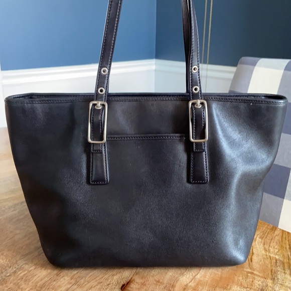 COACH Legacy Market Tote - Picture 4 of 14